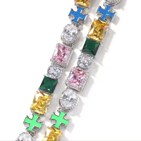 hot selling new 925 silver color synthetic zirconia necklace ins style niche fashion dopamine sweater chain accessories are gifts for boyfriends, brothers, sons